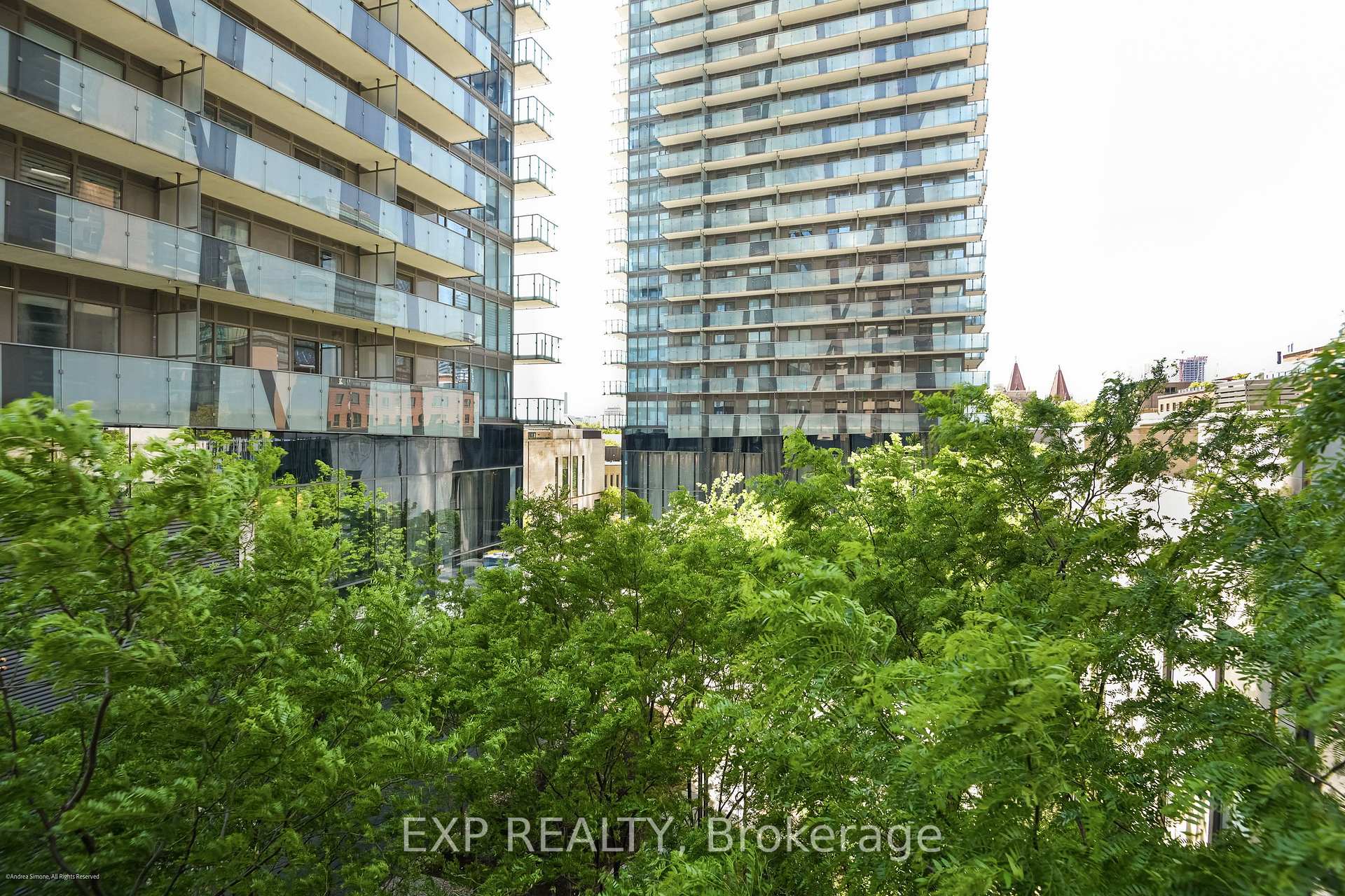 Photo 37 of 1084 Bay Street, Toronto, Bay Street Corridor — HOMEH