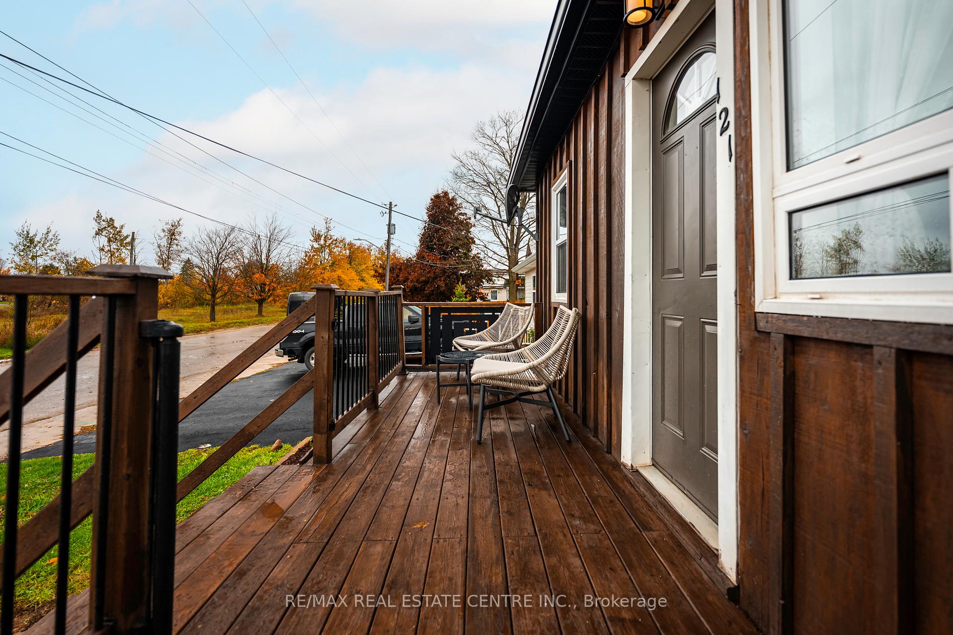 Photo 4 of 121 Proton Street N, Southgate — HOMEH