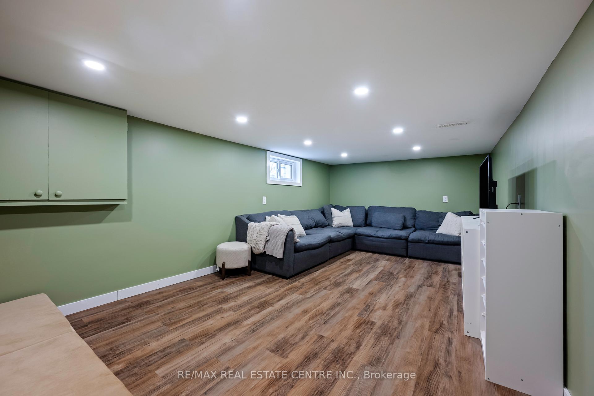Photo 22 of 121 Proton Street N, Southgate — HOMEH