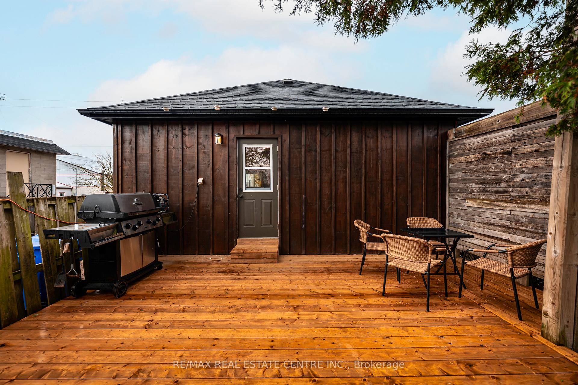 Photo 32 of 121 Proton Street N, Southgate — HOMEH