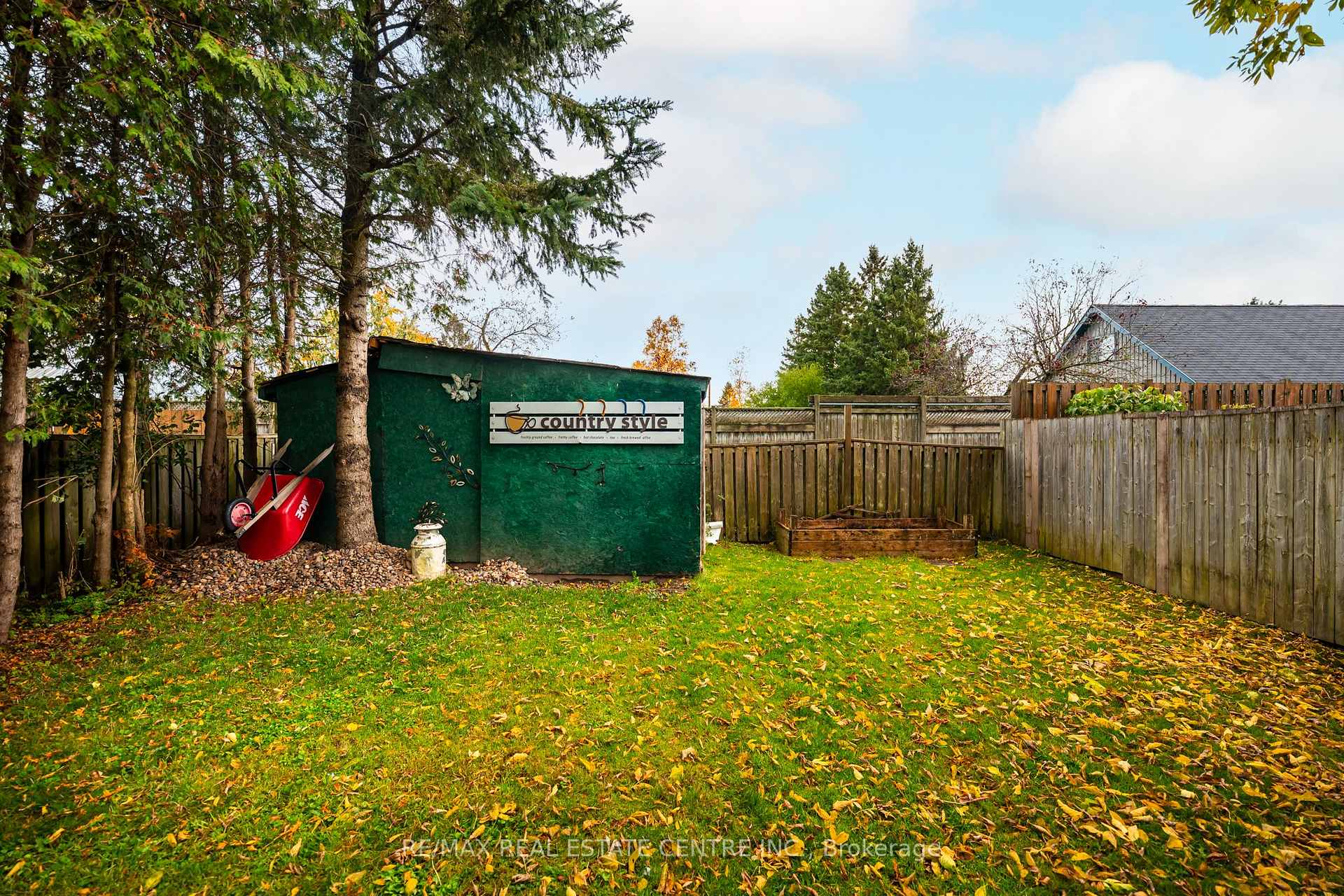 Photo 35 of 121 Proton Street N, Southgate — HOMEH