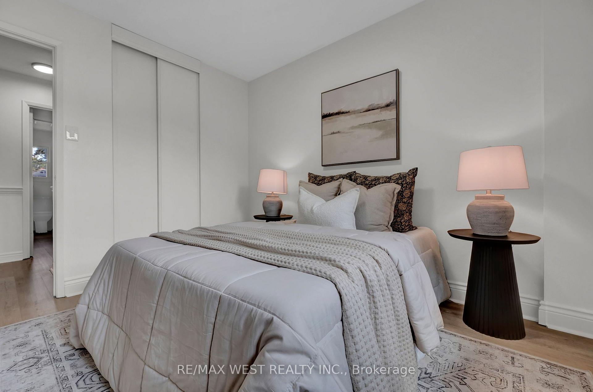Photo 33 of 4 Flemington Court, Whitby, Lynde Creek — HOMEH