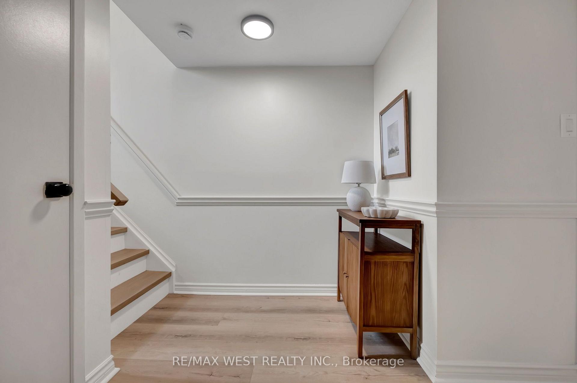 Photo 35 of 4 Flemington Court, Whitby, Lynde Creek — HOMEH