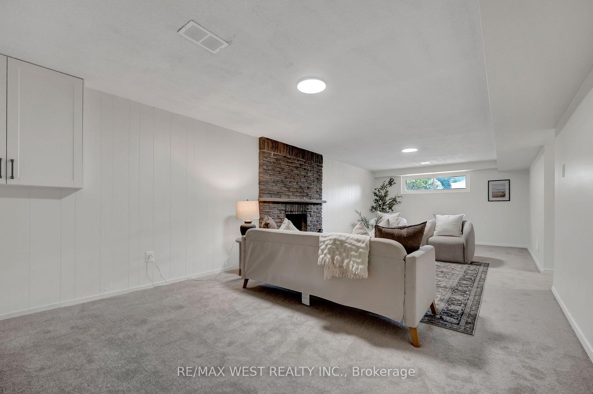 Photo 41 of 4 Flemington Court, Whitby, Lynde Creek — HOMEH