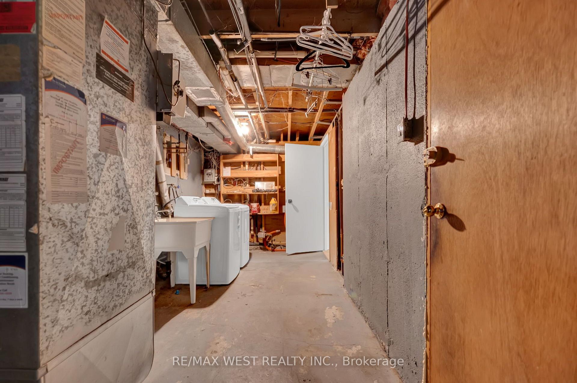 Photo 45 of 4 Flemington Court, Whitby, Lynde Creek — HOMEH