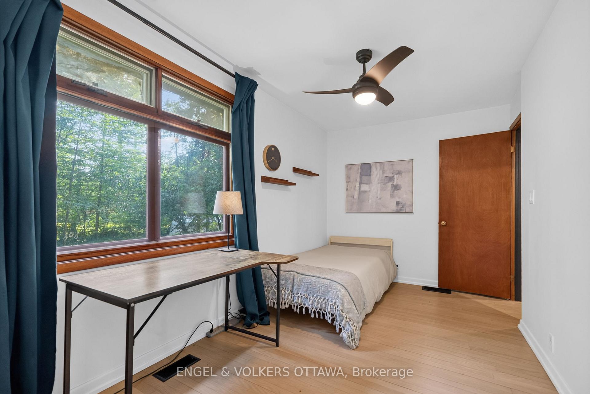 Photo 29 of 4167 Farmers Way, Ottawa, Carlsbad Springs — HOMEH