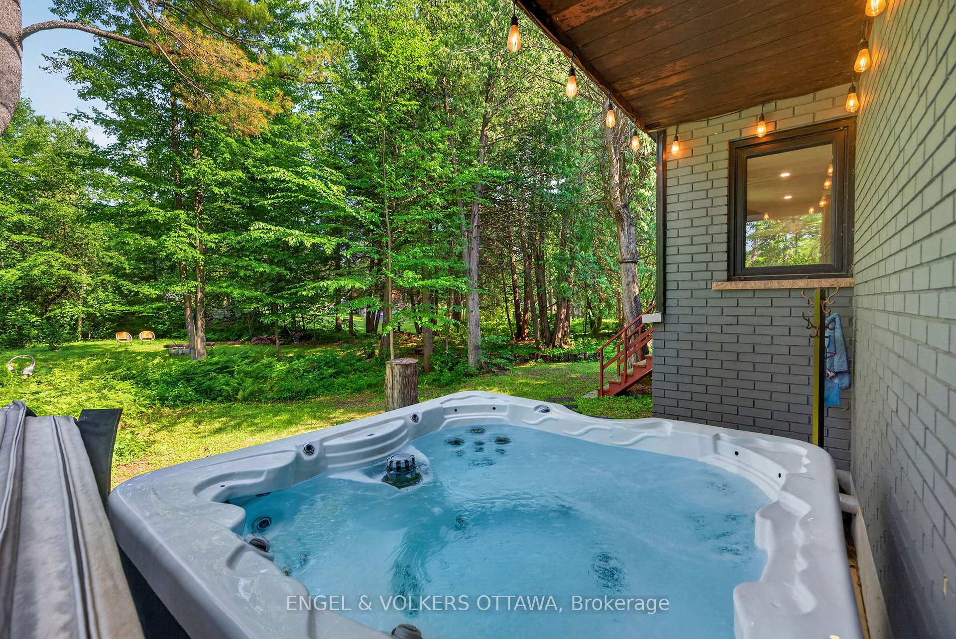 Photo 39 of 4167 Farmers Way, Ottawa, Carlsbad Springs — HOMEH