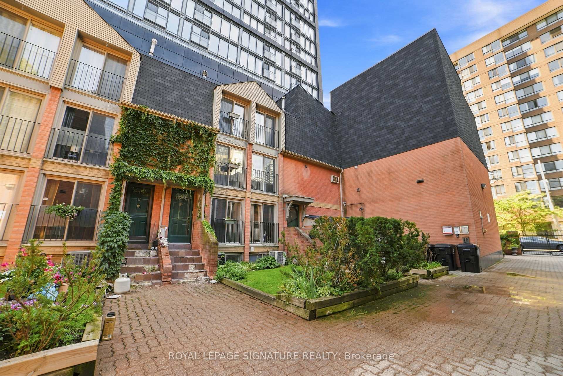 Photo 12 of Unit 18, 325 Jarvis Street, Toronto, Moss Park — HOMEH