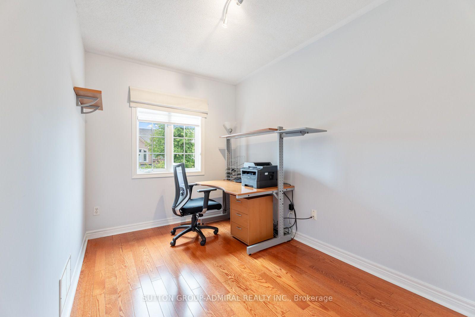 Photo 23 of 37 Kingsbridge Circle, Vaughan, Beverley Glen — HOMEH