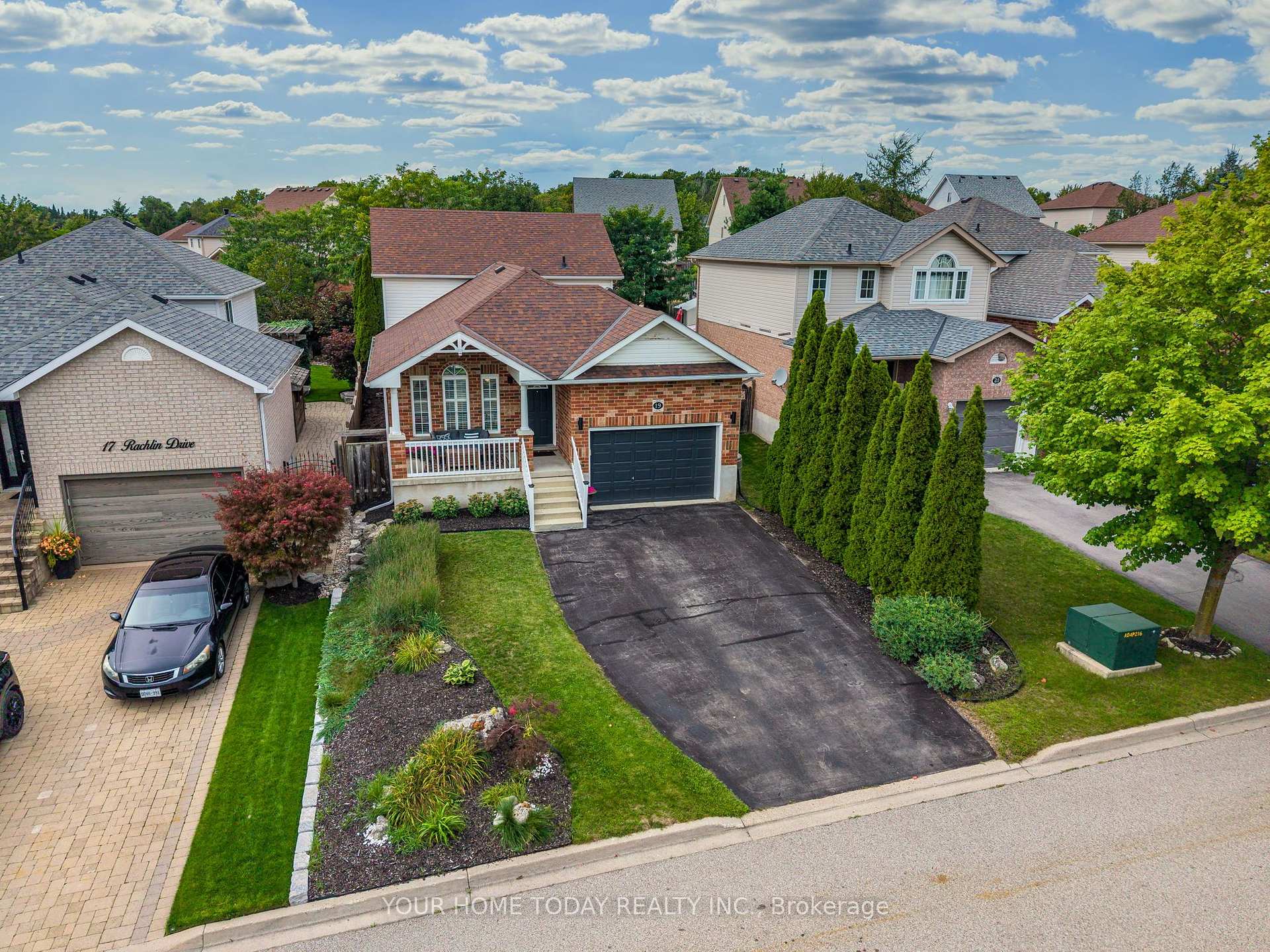 Photo 1 of 19 Rachlin Drive, Halton Hills, Acton — HOMEH