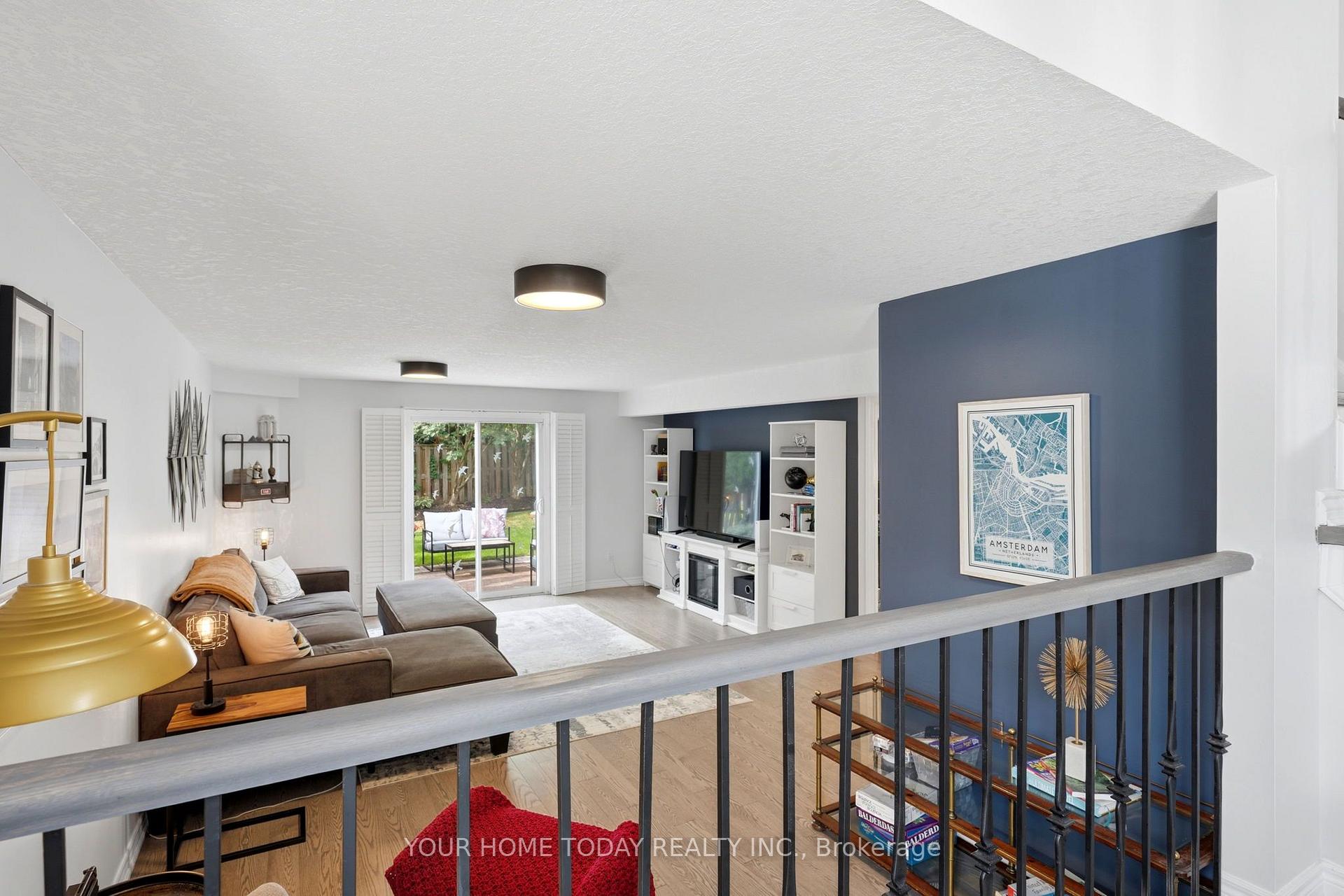 Photo 16 of 19 Rachlin Drive, Halton Hills, Acton — HOMEH