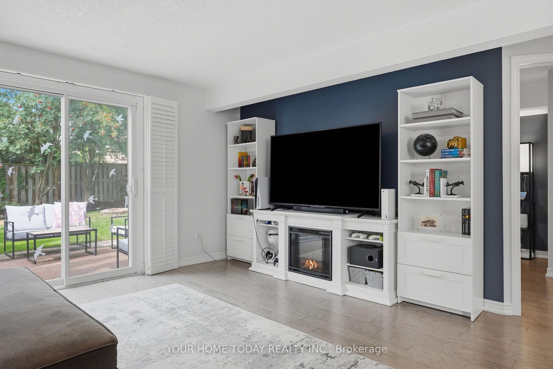 Photo 20 of 19 Rachlin Drive, Halton Hills, Acton — HOMEH