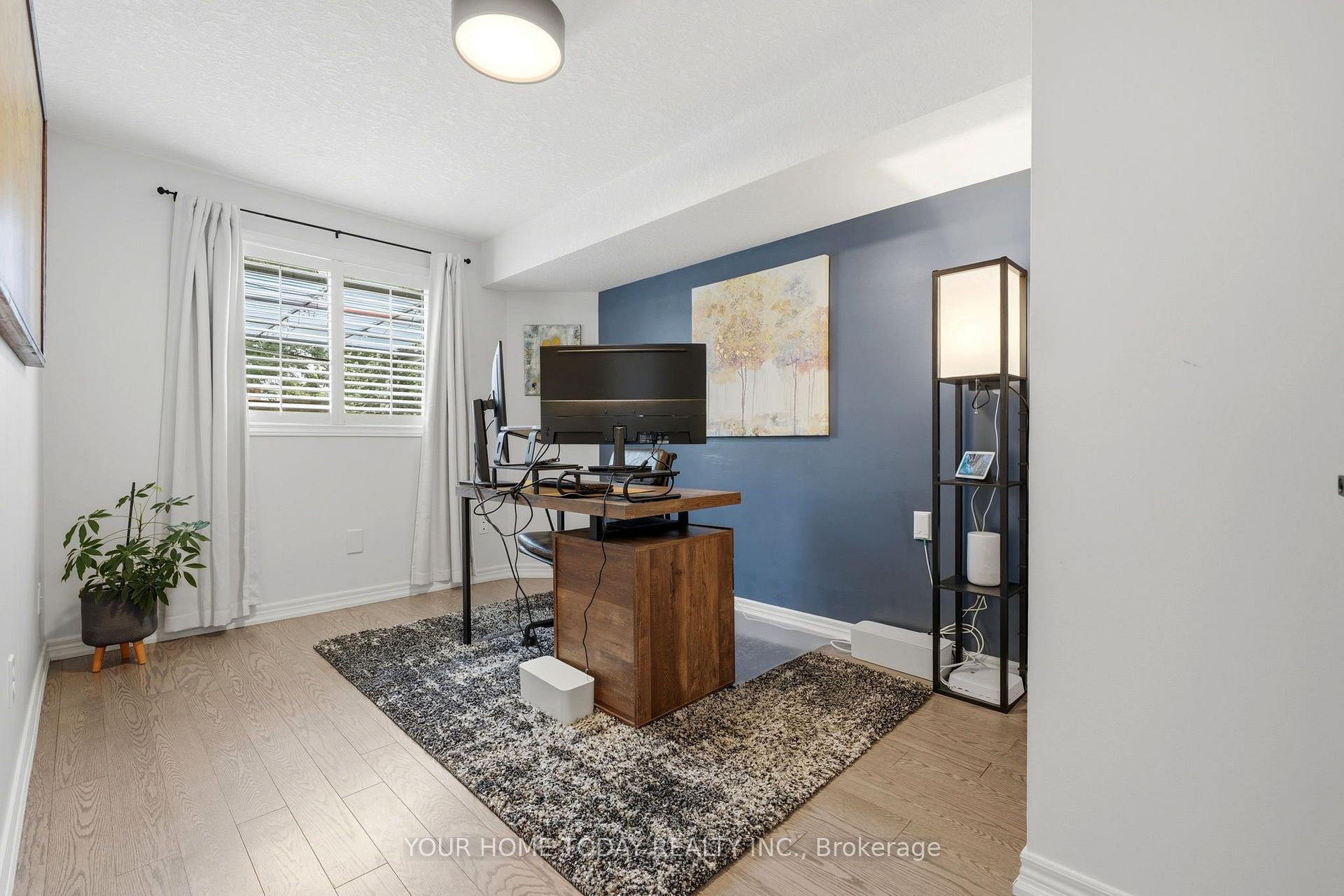 Photo 21 of 19 Rachlin Drive, Halton Hills, Acton — HOMEH