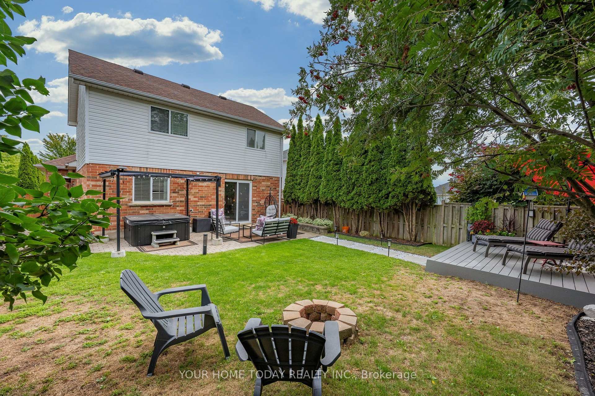 Photo 31 of 19 Rachlin Drive, Halton Hills, Acton — HOMEH
