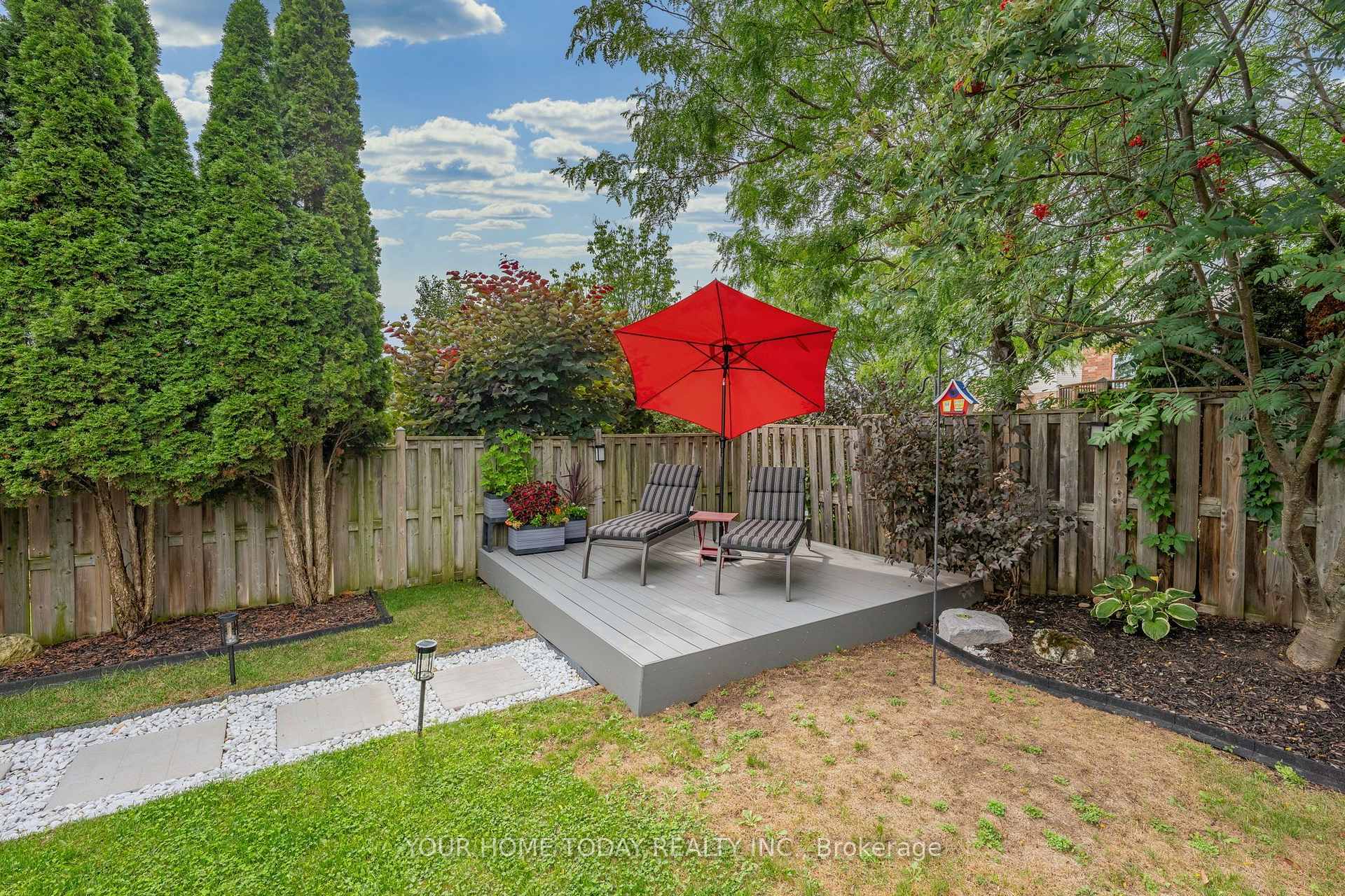 Photo 38 of 19 Rachlin Drive, Halton Hills, Acton — HOMEH
