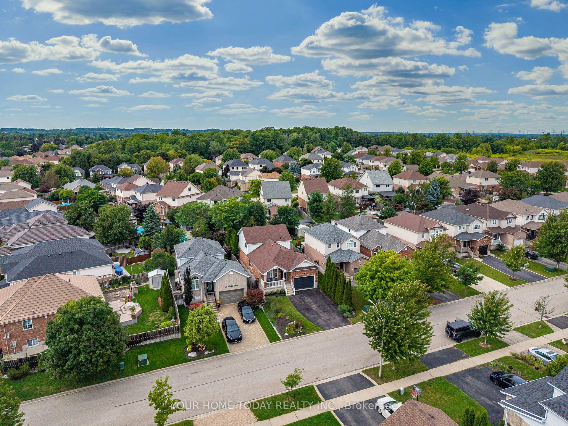 Photo 40 of 19 Rachlin Drive, Halton Hills, Acton — HOMEH