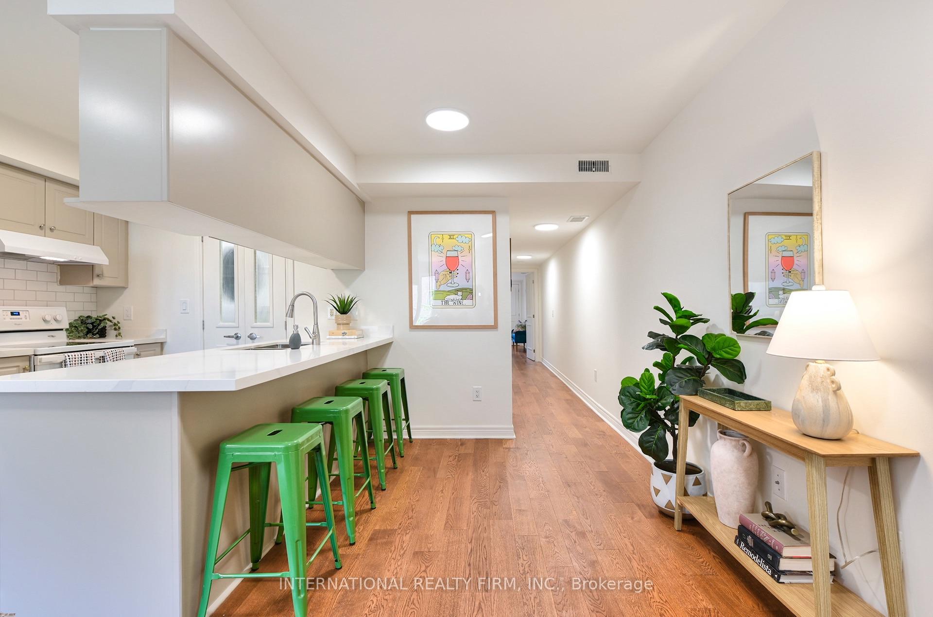 Photo 4 of Unit 201, 60 Aerodrome Crescent, Toronto, Leaside — HOMEH