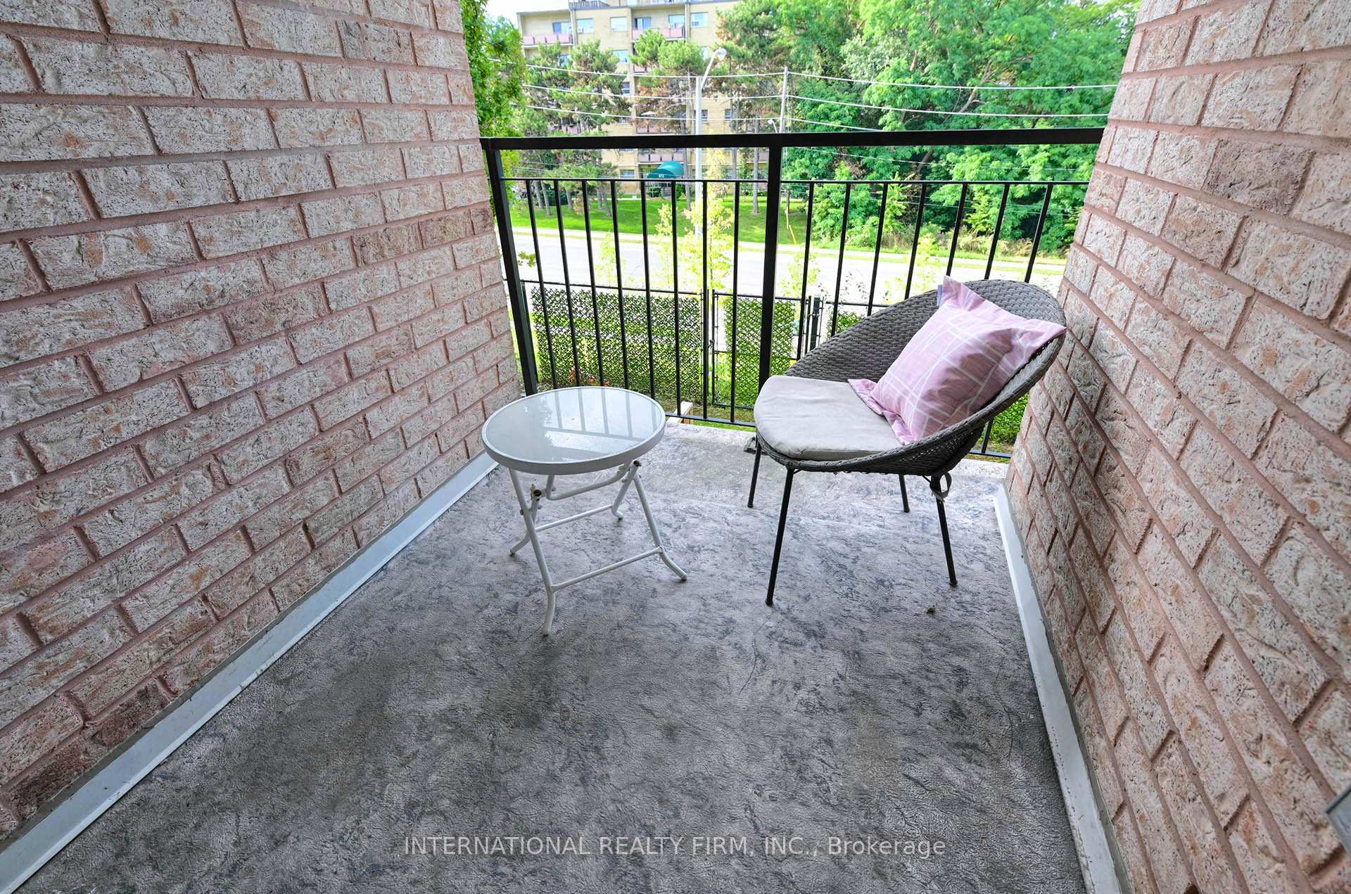 Photo 26 of Unit 201, 60 Aerodrome Crescent, Toronto, Leaside — HOMEH