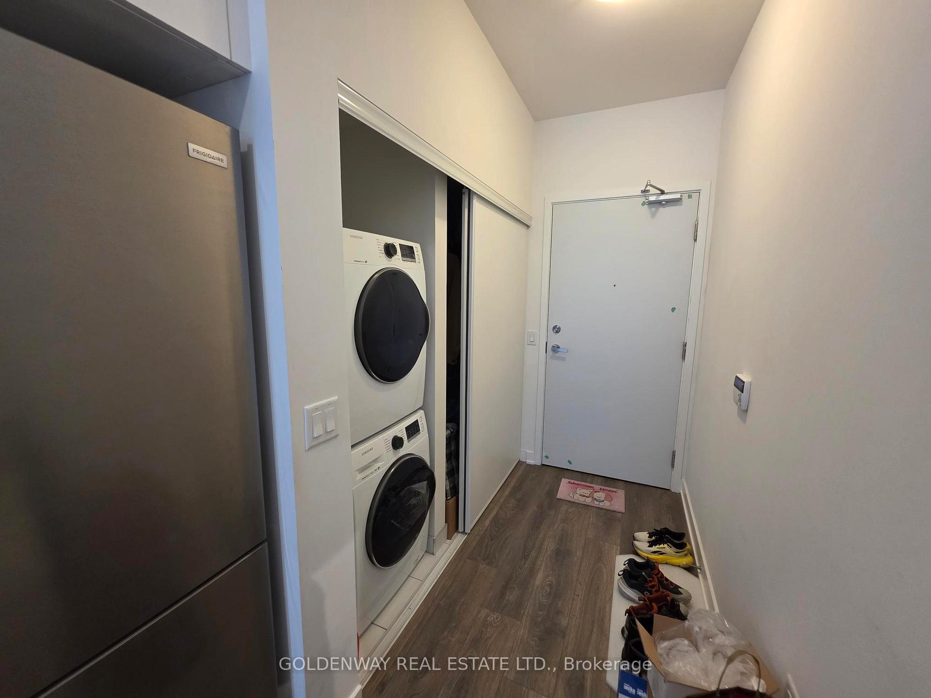 Photo 2 of Unit PH15, 195 Redpath Avenue, Toronto, Mount Pleasant West — HOMEH