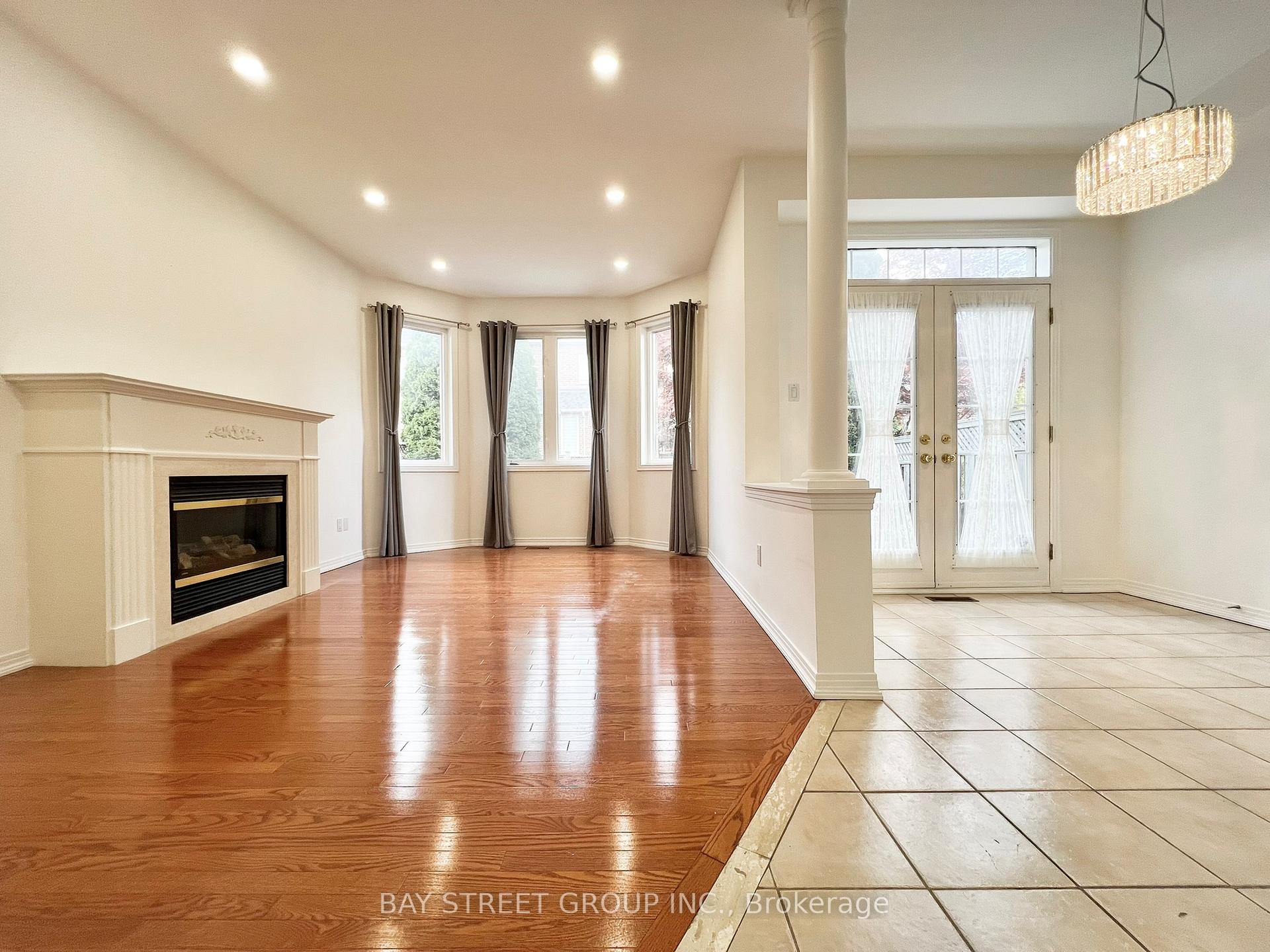 Photo 8 of 26 Whitford Road, Markham, Cachet — HOMEH