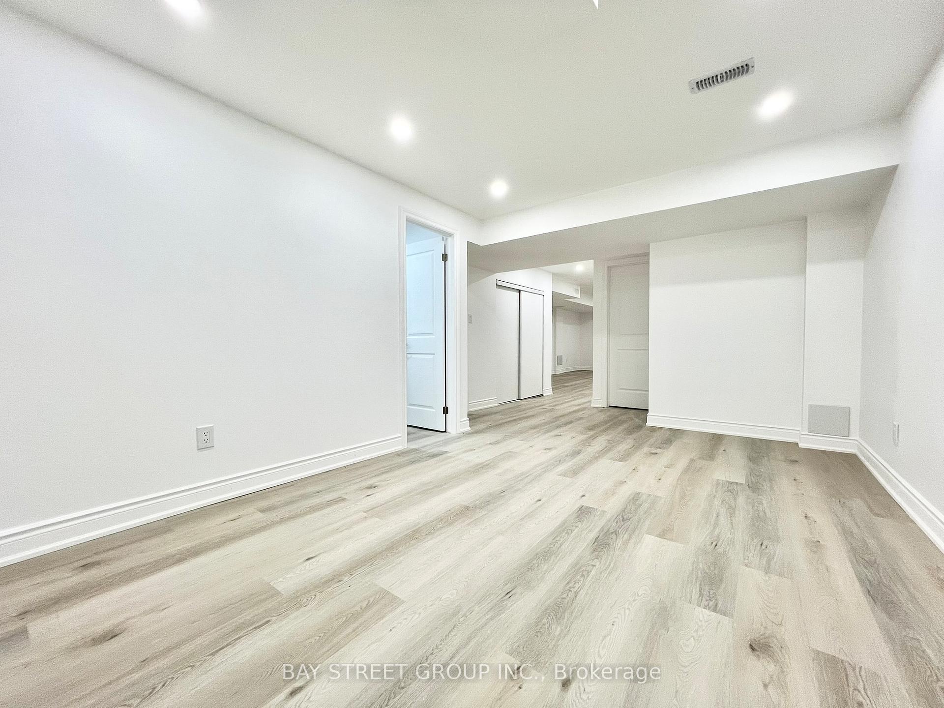 Photo 35 of 26 Whitford Road, Markham, Cachet — HOMEH