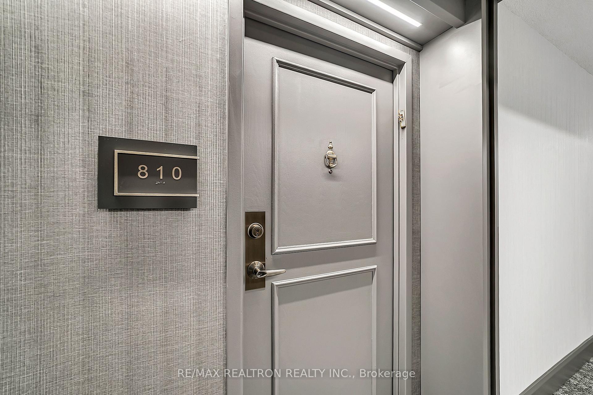 Photo 5 of Unit 810, 7 Townsgate Drive, Vaughan, Crestwood-Springfarm-Yorkhill — HOMEH