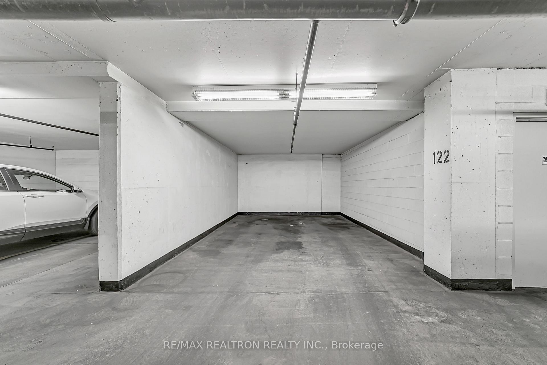 Photo 26 of Unit 810, 7 Townsgate Drive, Vaughan, Crestwood-Springfarm-Yorkhill — HOMEH
