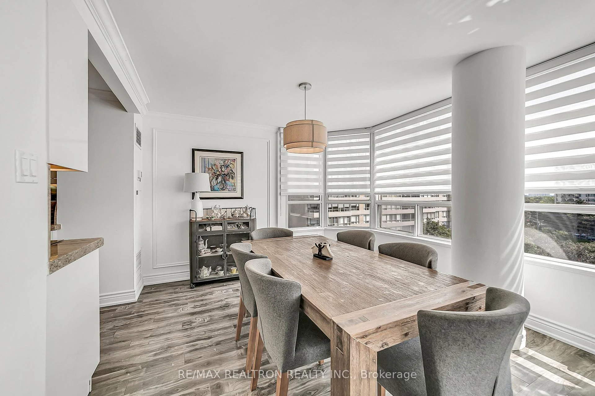 Photo 31 of Unit 810, 7 Townsgate Drive, Vaughan, Crestwood-Springfarm-Yorkhill — HOMEH