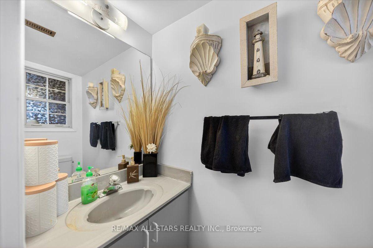 Photo 37 of Unit 3, 119 Spring Road, Georgina, Keswick North — HOMEH