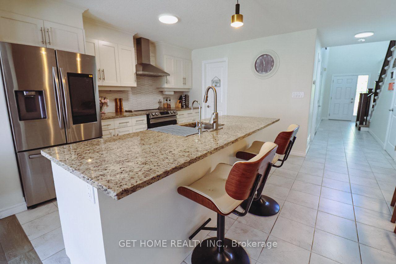 Photo 14 of 541 Starwood Drive, Guelph, Grange Road — HOMEH