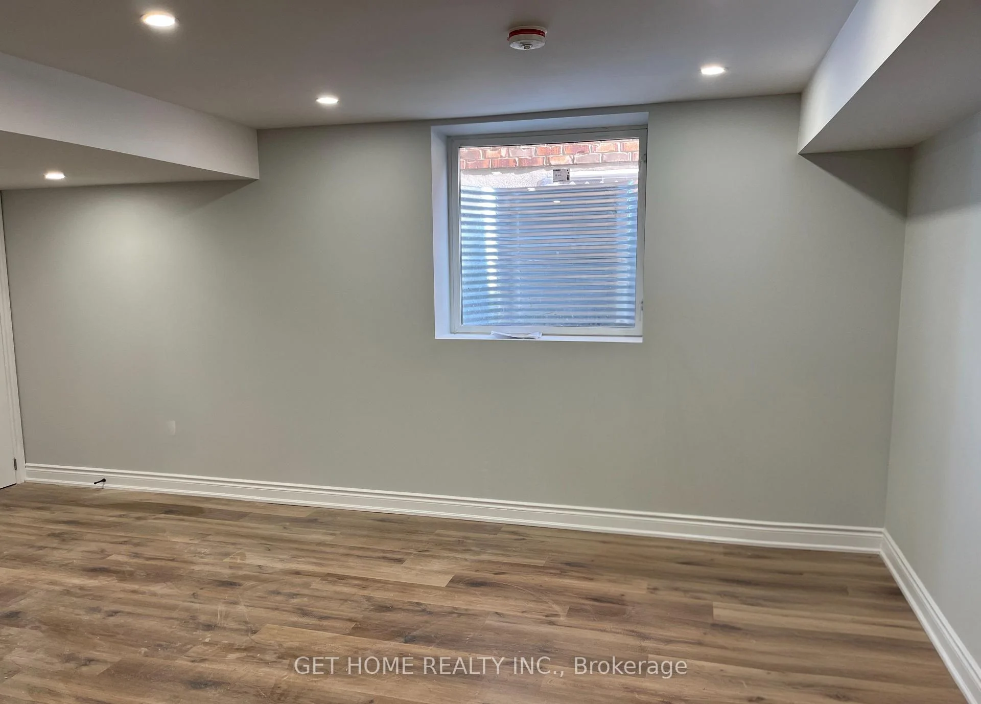 Photo 54 of 541 Starwood Drive, Guelph, Grange Road — HOMEH
