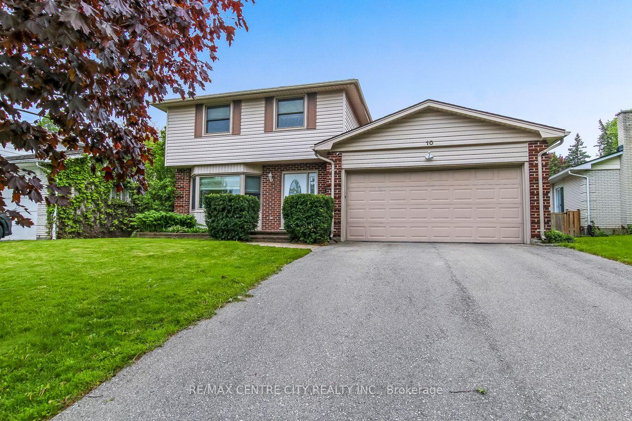 Photo 2 of 10 Runnymede Crescent, London, North J — HOMEH