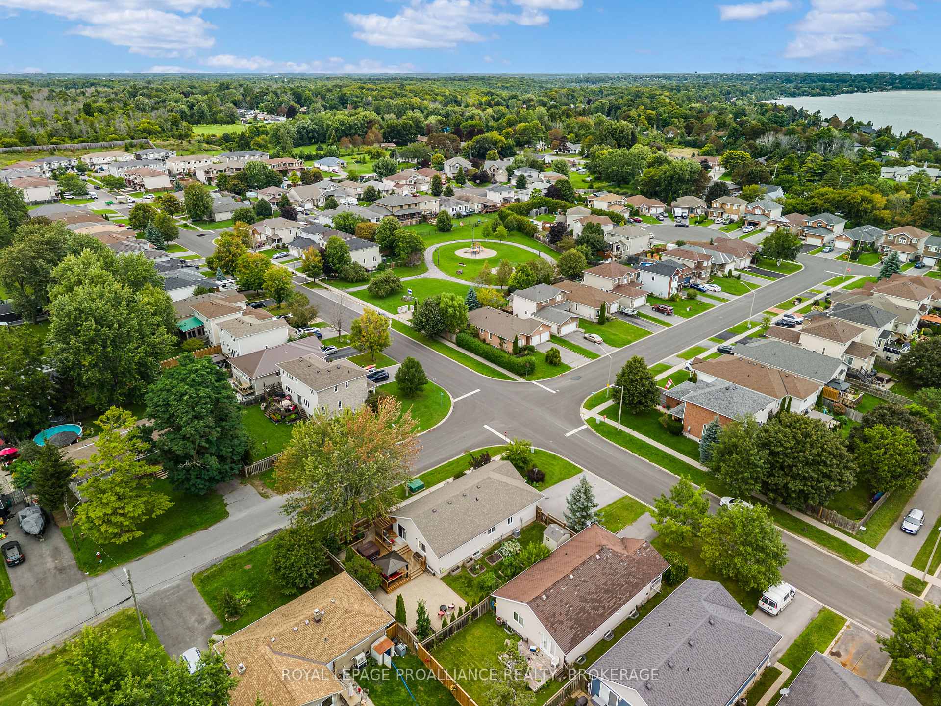 Photo 14 of 164 Amy Lynn Drive, Loyalist, Amherstview — HOMEH