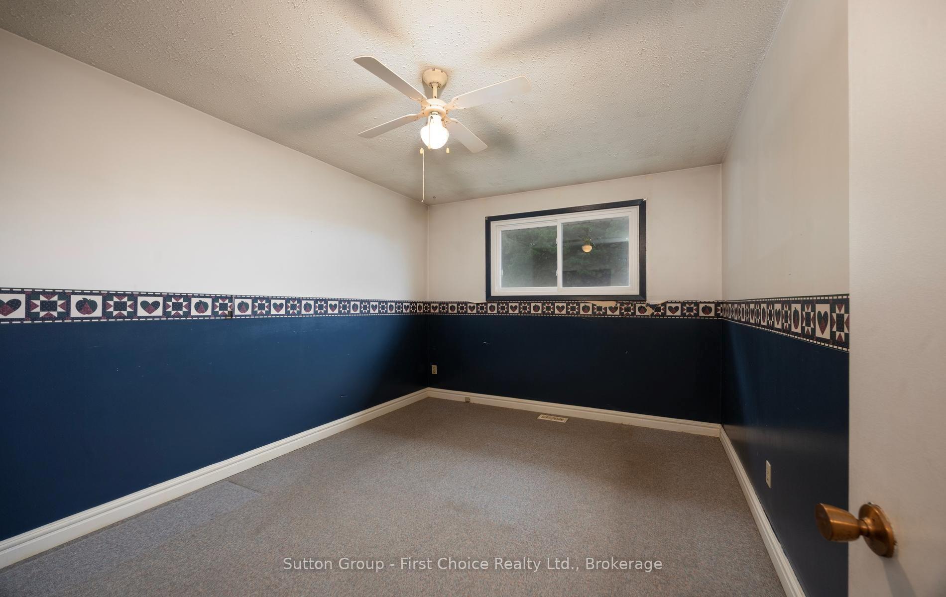 Photo 17 of 380 Maple Avenue, Stratford — HOMEH