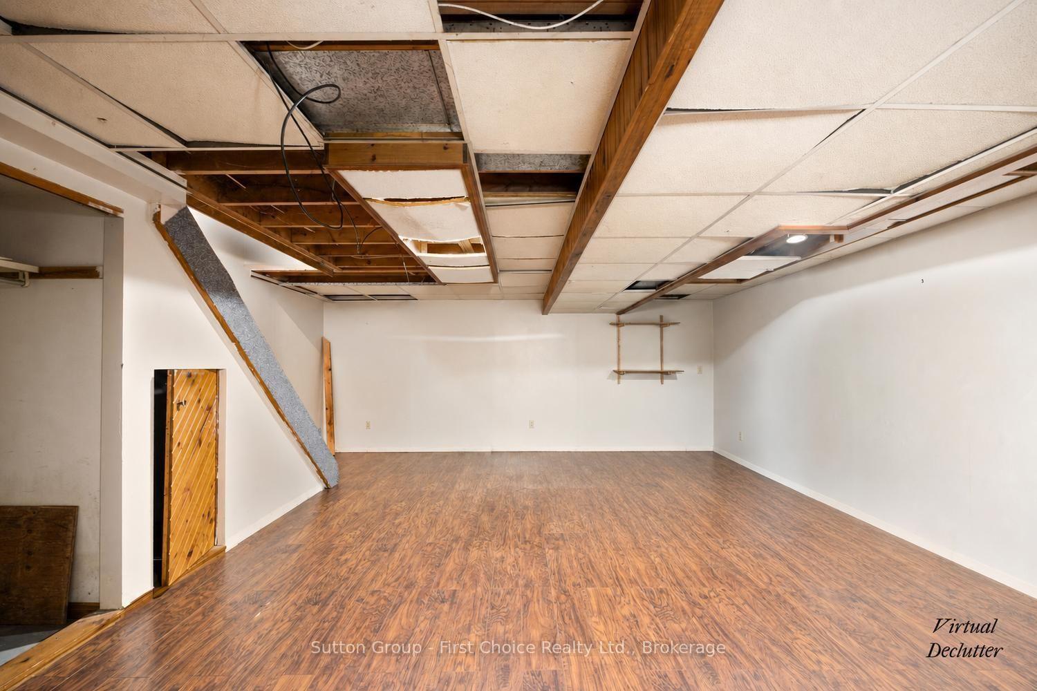 Photo 23 of 380 Maple Avenue, Stratford — HOMEH