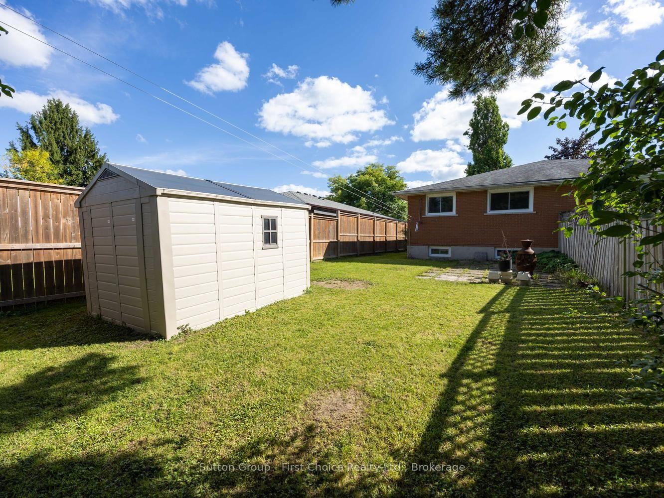 Photo 35 of 380 Maple Avenue, Stratford — HOMEH