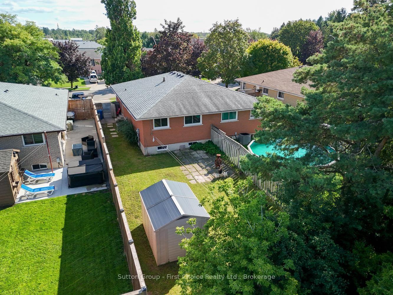 Photo 36 of 380 Maple Avenue, Stratford — HOMEH