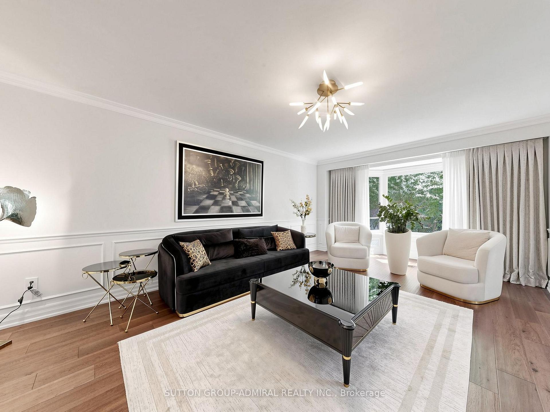 Photo 2 of 48 Petch Crescent, Aurora, Aurora Highlands — HOMEH