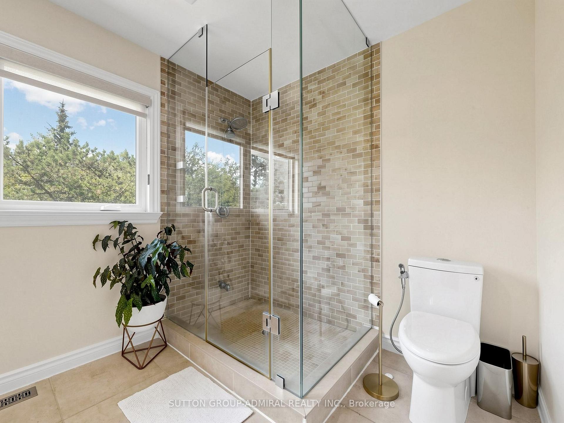 Photo 25 of 48 Petch Crescent, Aurora, Aurora Highlands — HOMEH