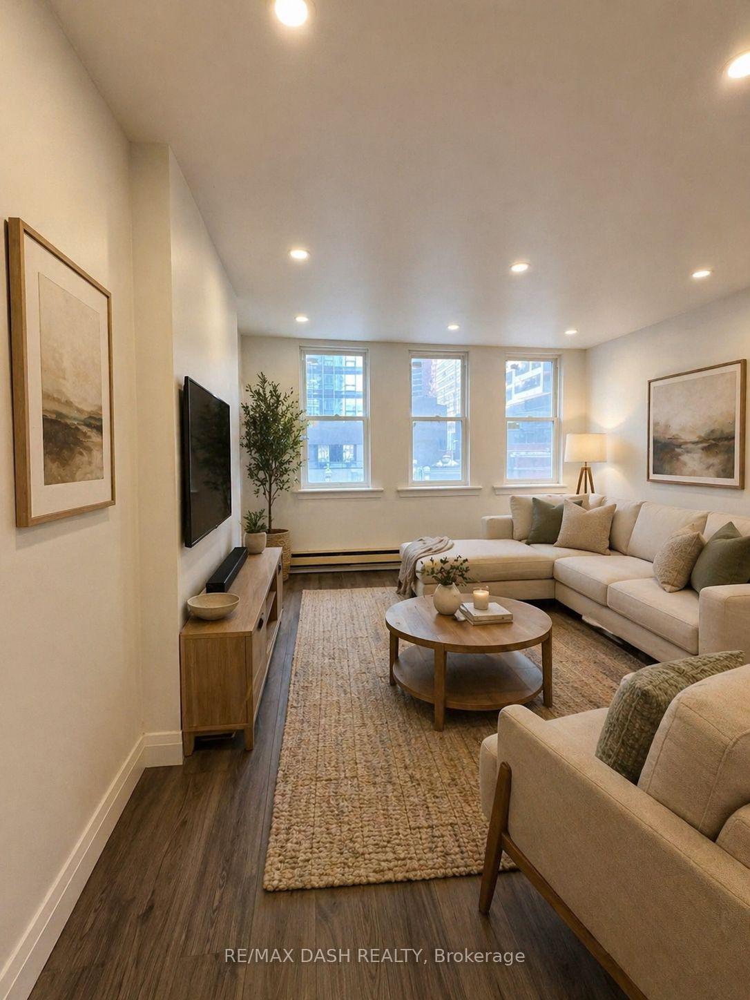 Photo 1 of Unit 4FL, 565 Yonge Street, Toronto, Church-Yonge Corridor — HOMEH