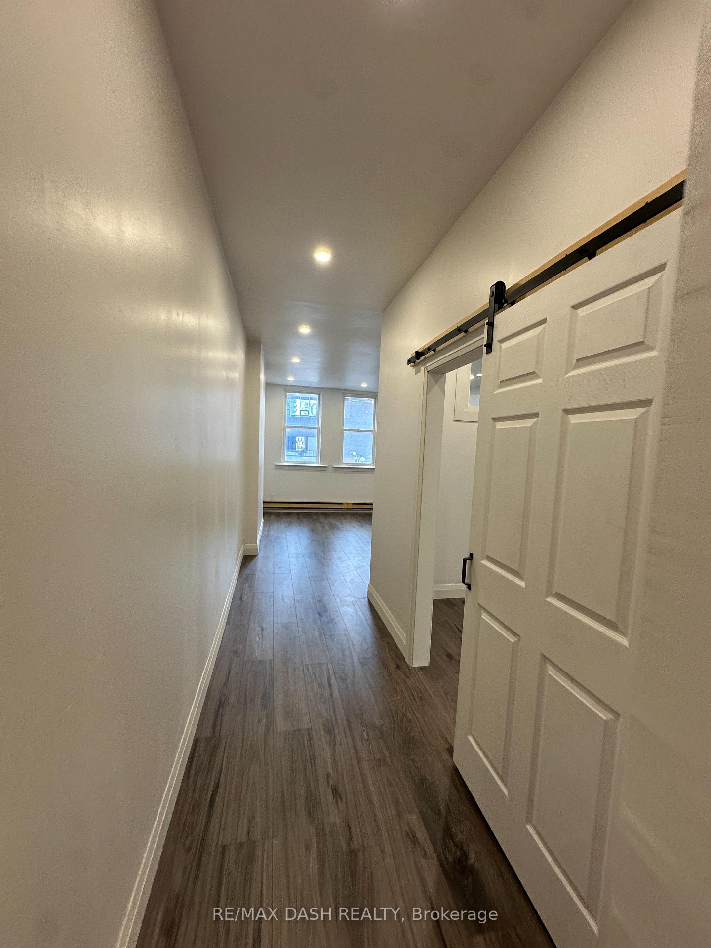 Photo 10 of Unit 4FL, 565 Yonge Street, Toronto, Church-Yonge Corridor — HOMEH