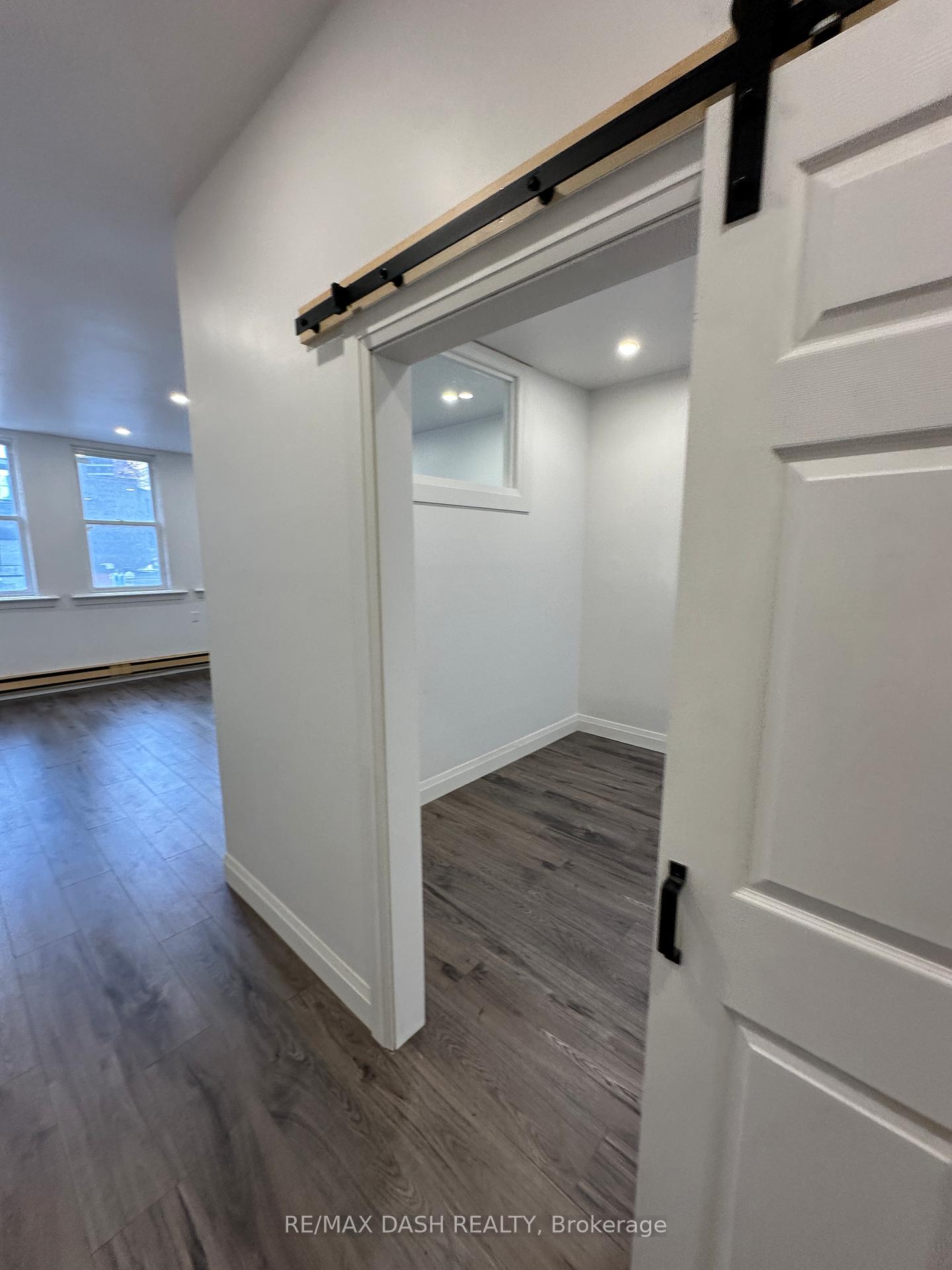 Photo 11 of Unit 4FL, 565 Yonge Street, Toronto, Church-Yonge Corridor — HOMEH