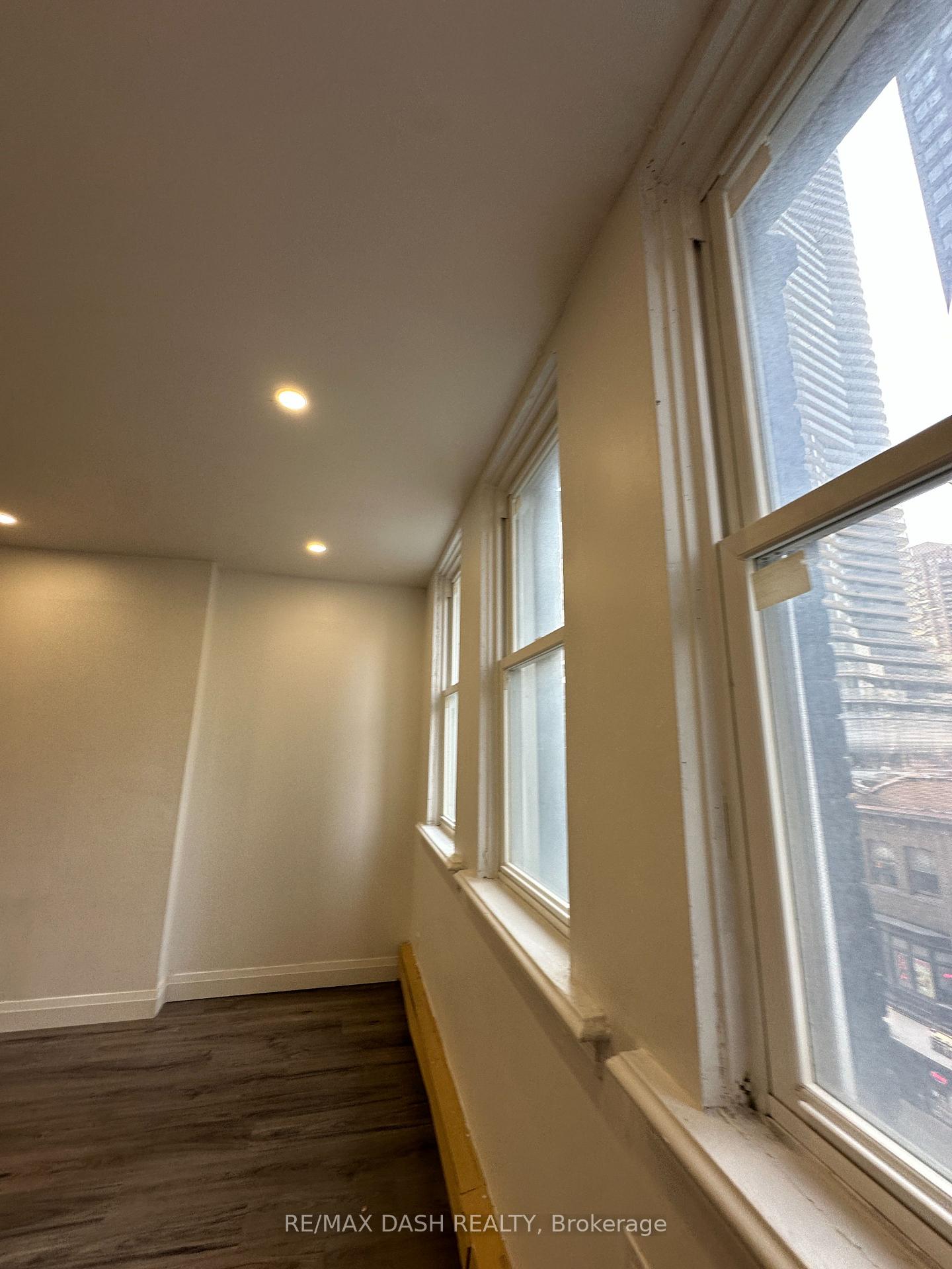 Photo 18 of Unit 4FL, 565 Yonge Street, Toronto, Church-Yonge Corridor — HOMEH