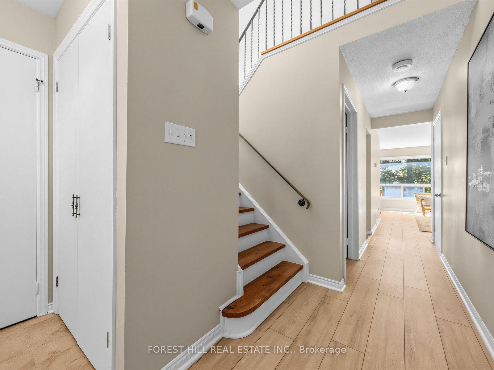 Photo 4 of 6 Elmvale Avenue, Brampton, Heart Lake West — HOMEH