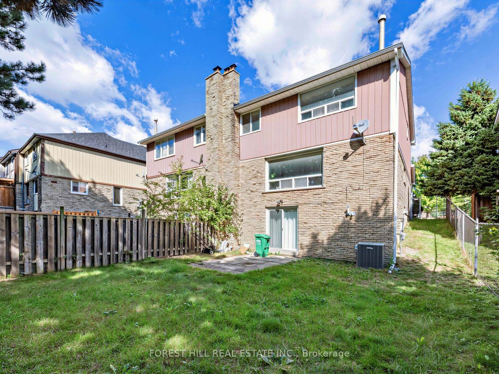 Photo 31 of 6 Elmvale Avenue, Brampton, Heart Lake West — HOMEH