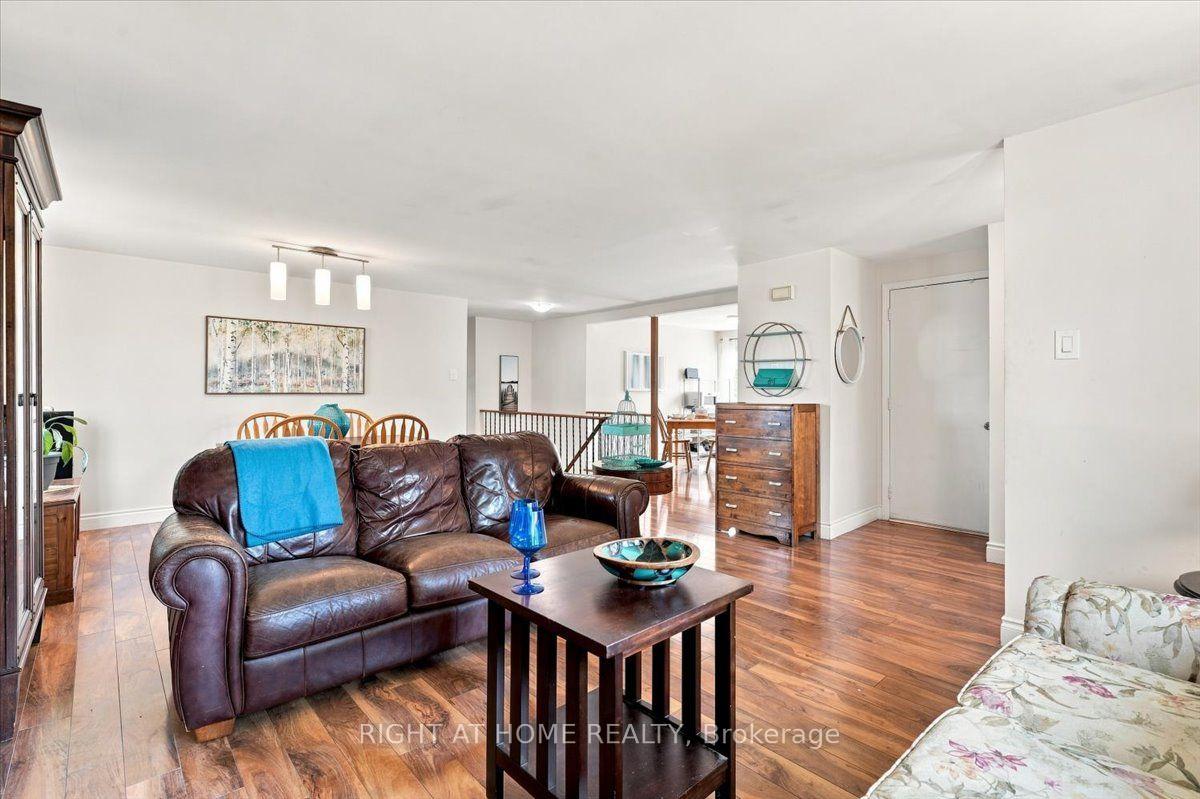 Photo 5 of 1 Argyle Road, Barrie, Sunnidale — HOMEH
