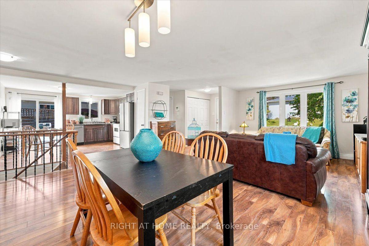 Photo 8 of 1 Argyle Road, Barrie, Sunnidale — HOMEH