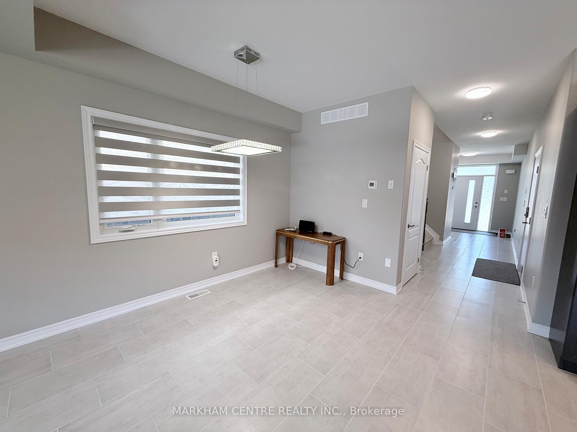 Photo 11 of 7173 Parsa Street, Niagara Falls, Brown — HOMEH