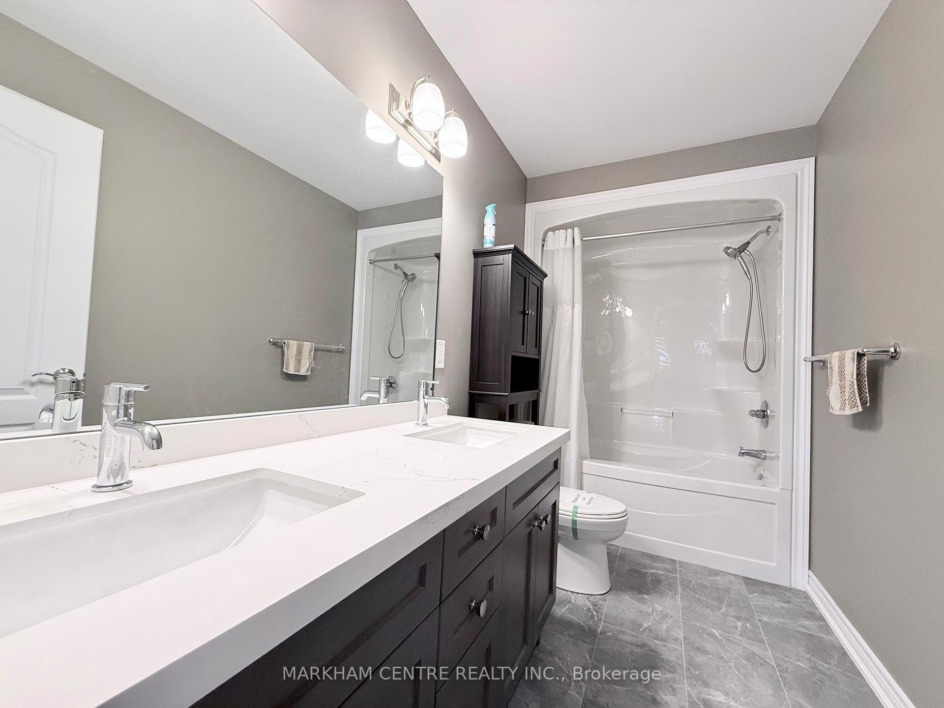 Photo 27 of 7173 Parsa Street, Niagara Falls, Brown — HOMEH