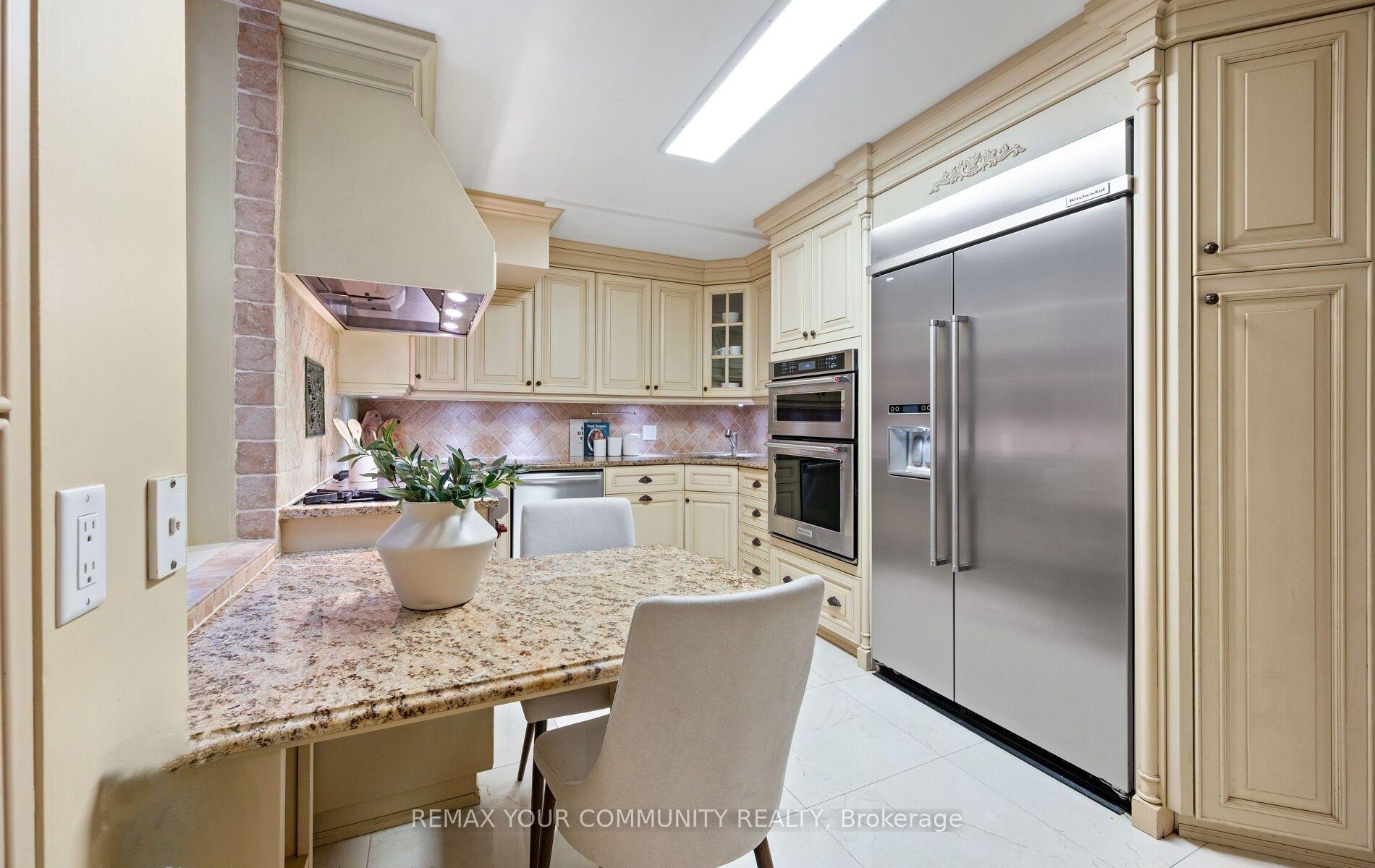 Photo 18 of 62 Indian Grove, Toronto, High Park-Swansea — HOMEH